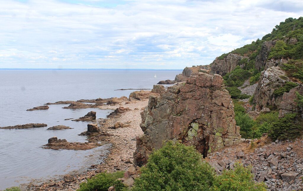 Hovs Hallar nature reserve rock cliff sea hike