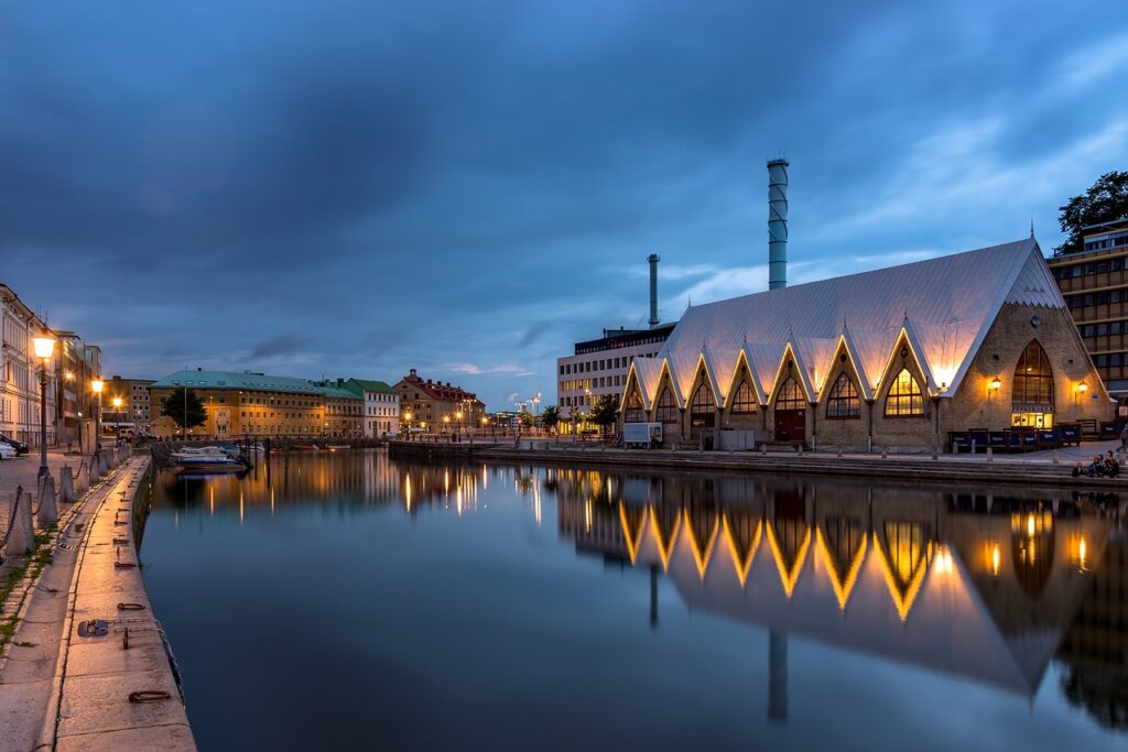 Feskekörka The Fish Church goteborg seafood restaurant fresh fishing